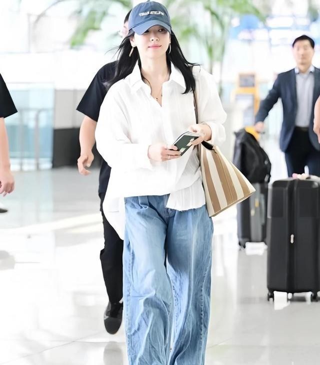 宋慧乔普通衣服穿出高级感_宋慧乔_宋慧乔简单穿搭